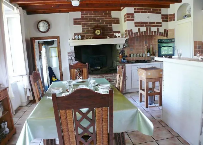 Papillons - Beauty, Comfort And Peace 25 Mins From Puy Du Fou Montournais