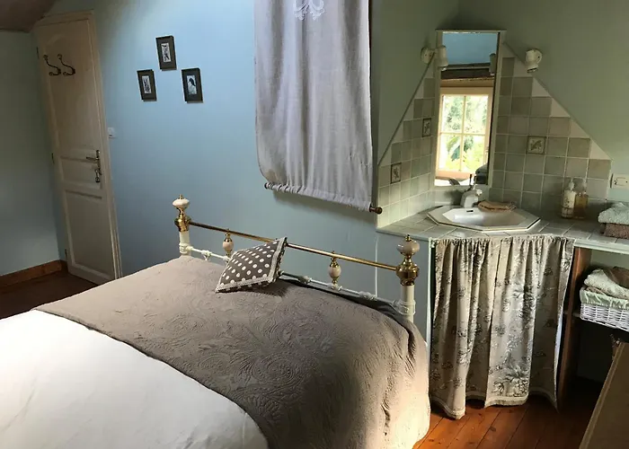 לינה וארוחת בוקר Papillons - Beauty, Comfort And Peace 25 Mins From Puy Du Fou *